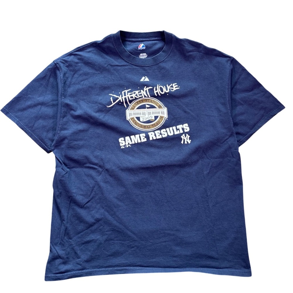 New York Yankees 2009 Inaugural Season Different House Stadium T Shirt XXL
